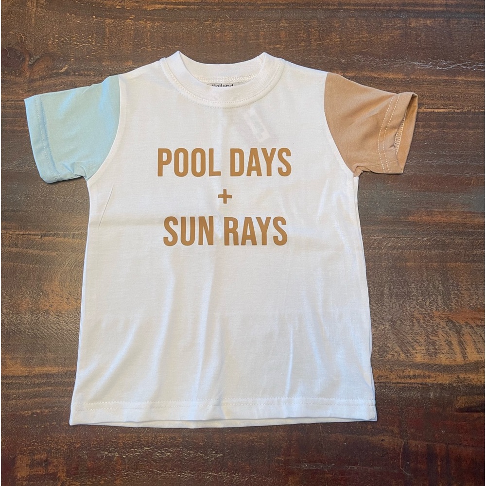 Pool Days T-shirt